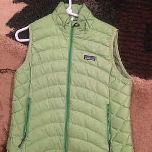 Patagonia puffy vest